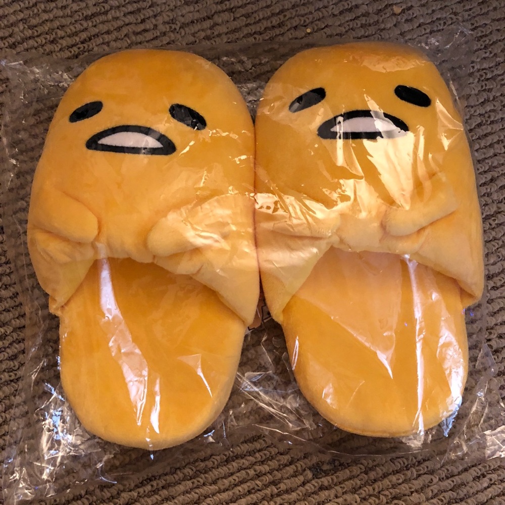 Gudetama slippers